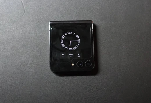 Samsung Z Flip 5 One Month As My Daily Driver Update by TechOut